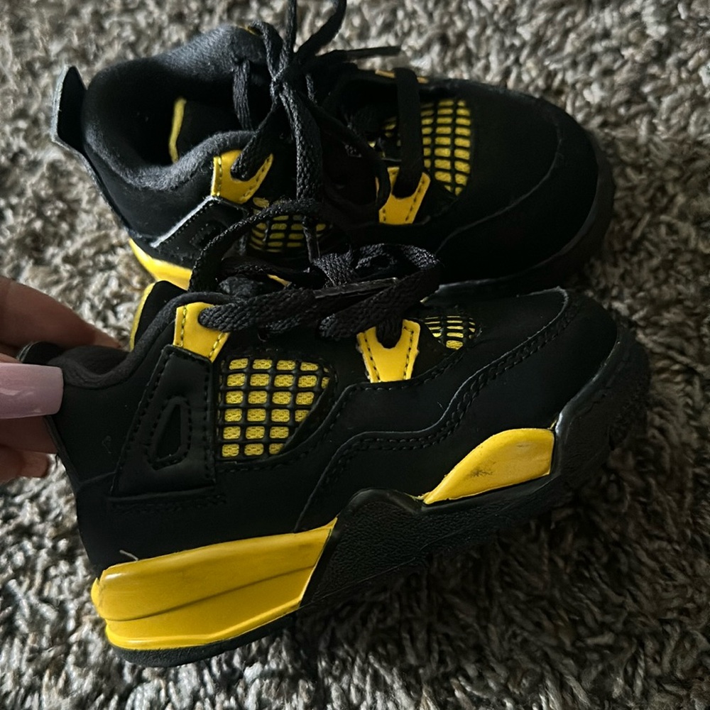 Jordan 4 6c